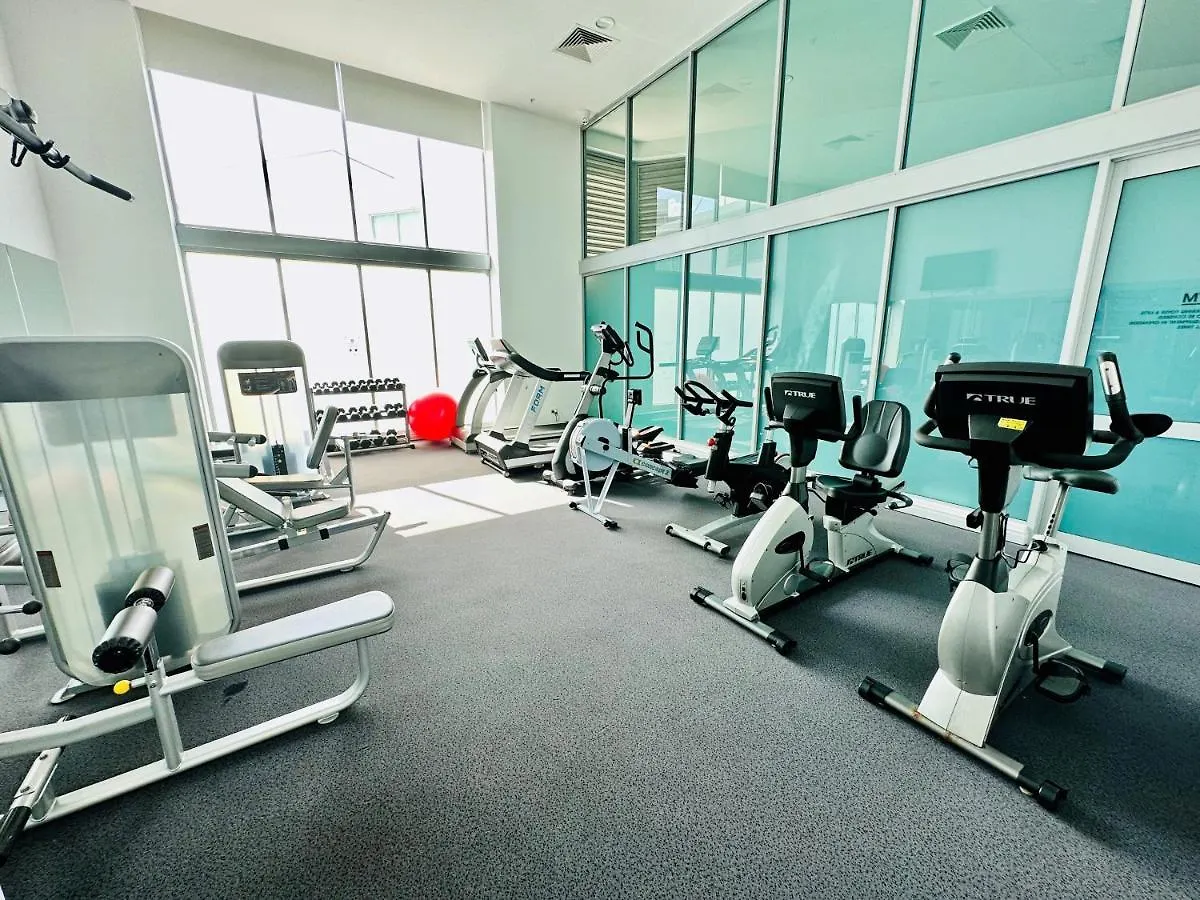 Exquisitely Furnished 2 Bedroom Apartment! Gold Coast